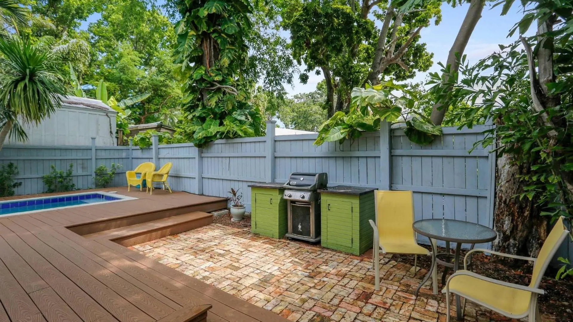 Holiday home Lighthouse By Avantstay Walk To Southernmost Point W Private Pool Patio Month Long *