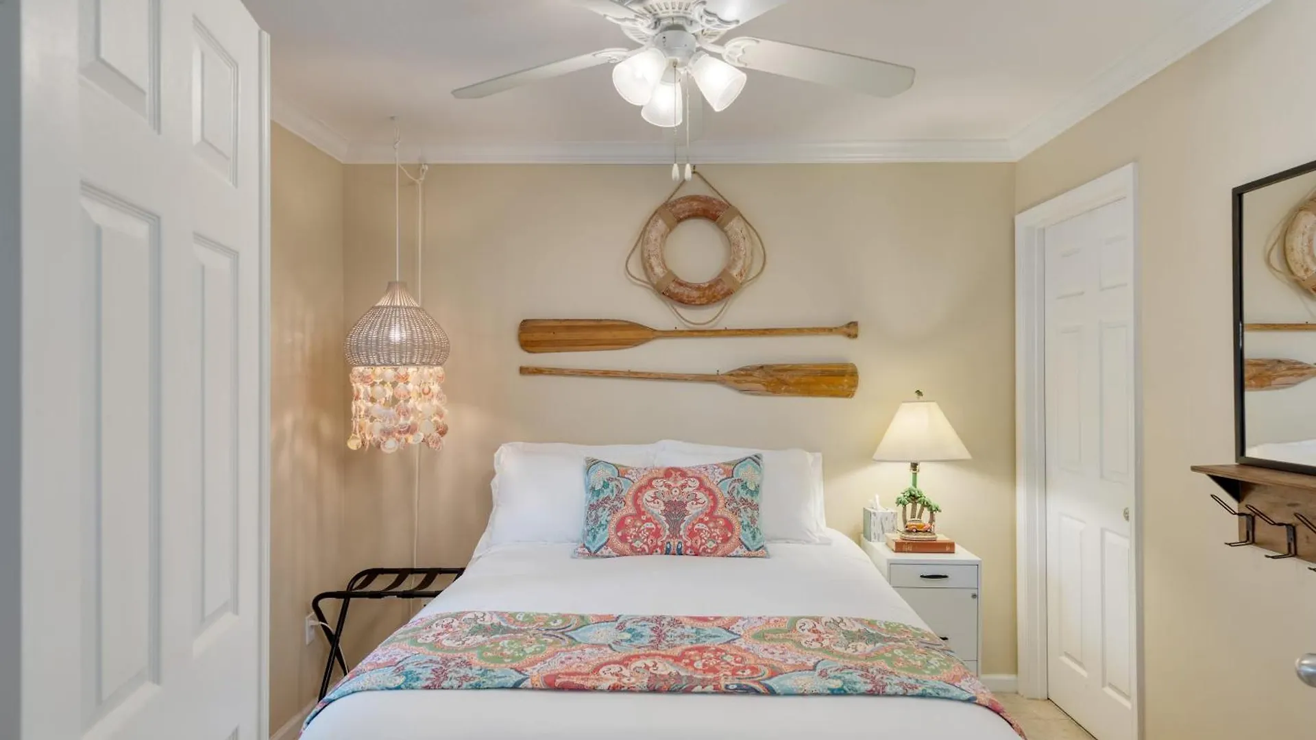 Keys To Paradise By Avantstay Balcony Pool Golf Holiday home Key West