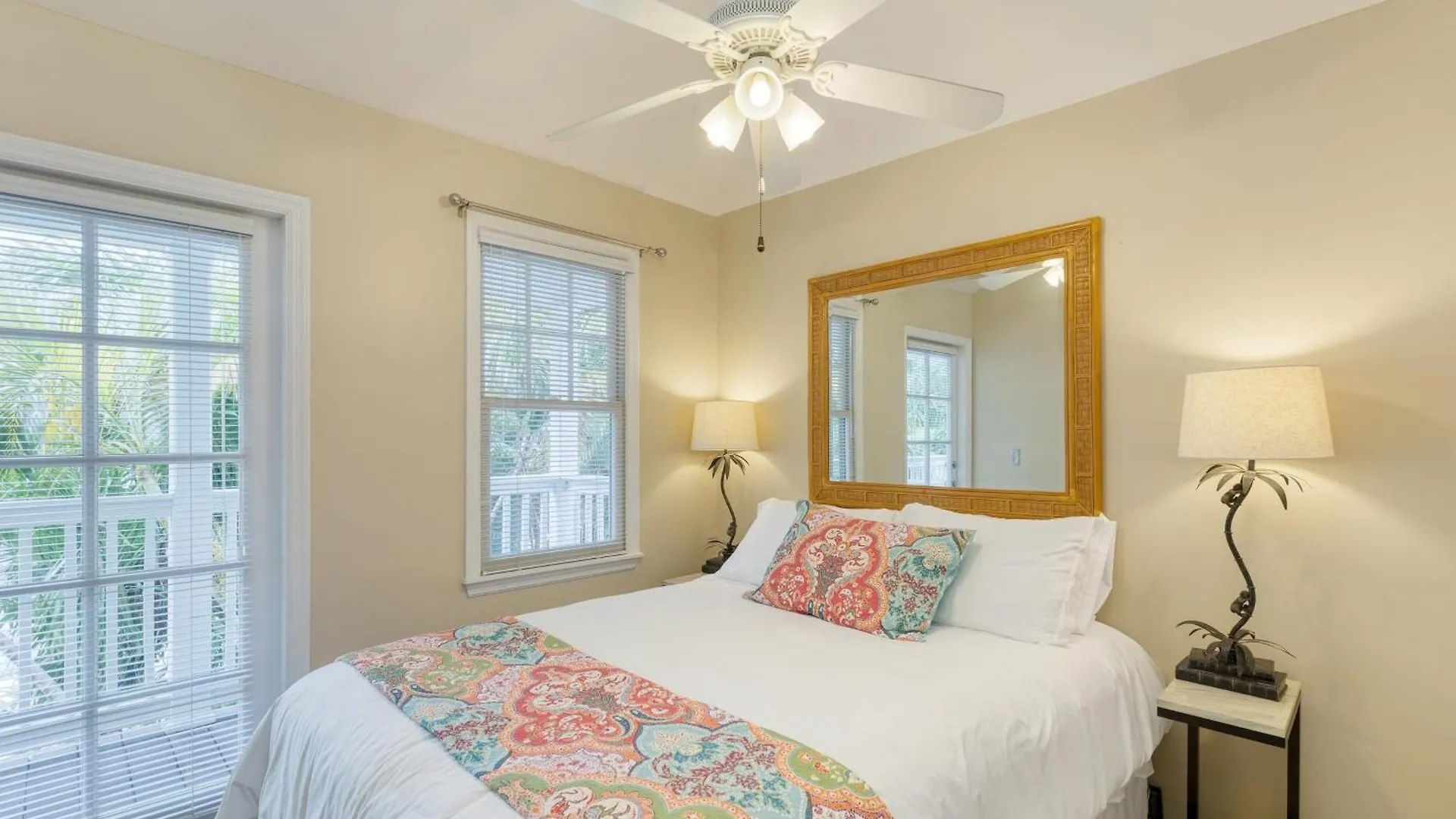 Keys To Paradise By Avantstay Balcony Pool Golf Key West