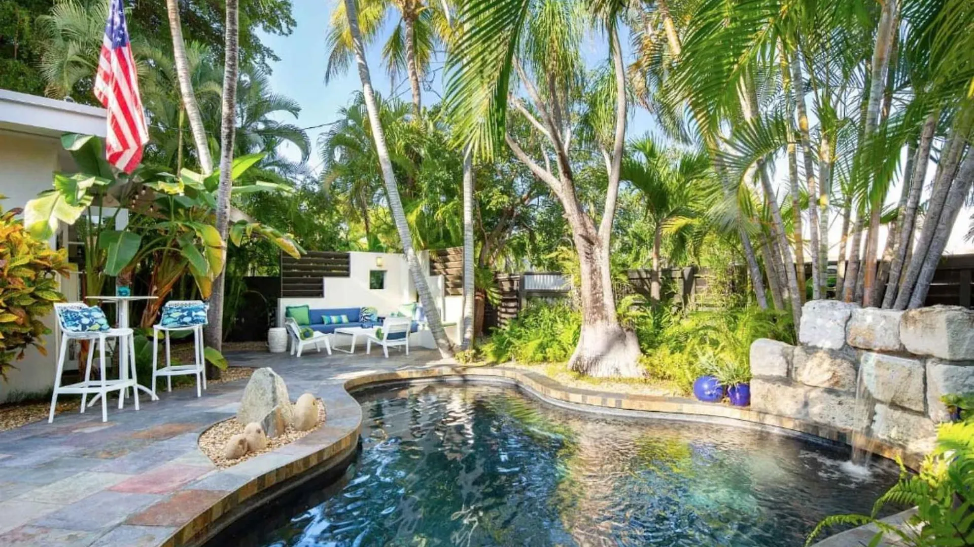 New Hidden Oasis- Waterfall Pool Close To Key West