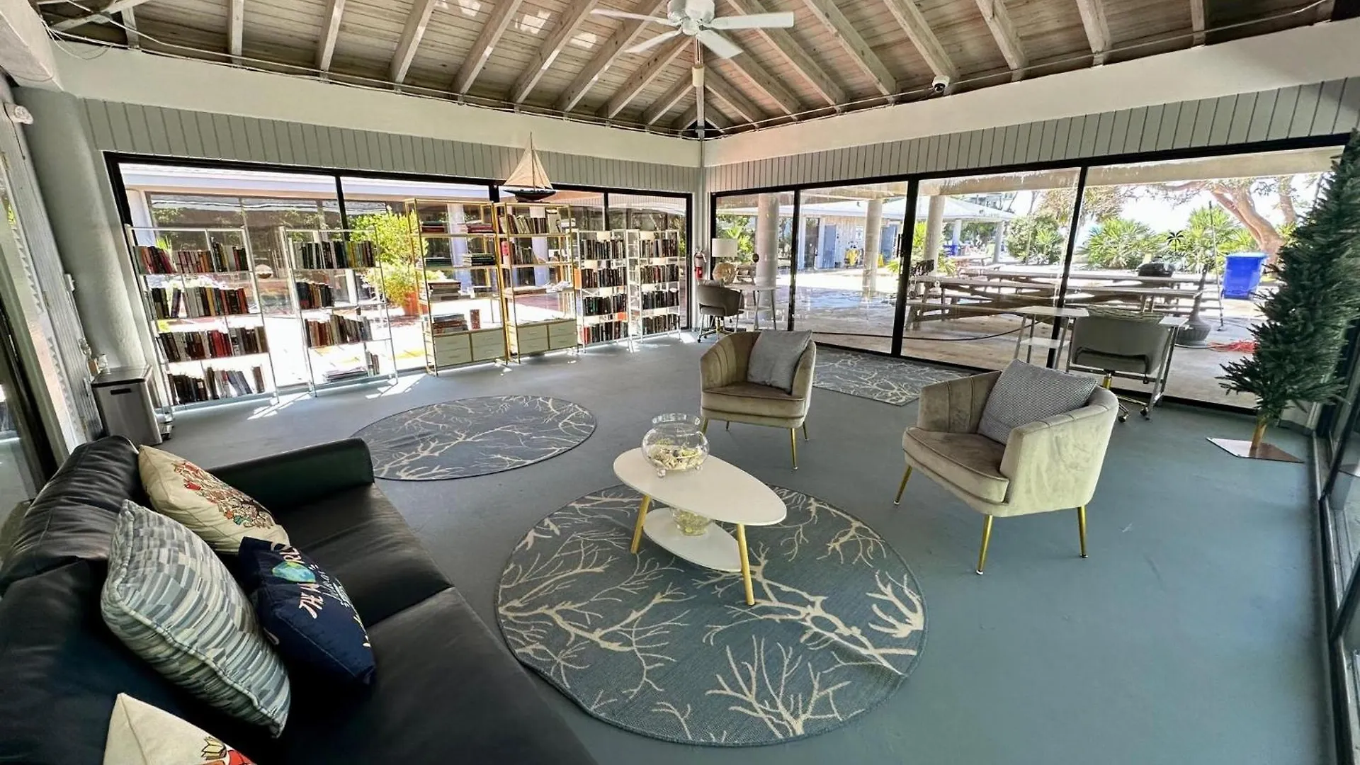 Hemingways Atlantic Retreat Apartment