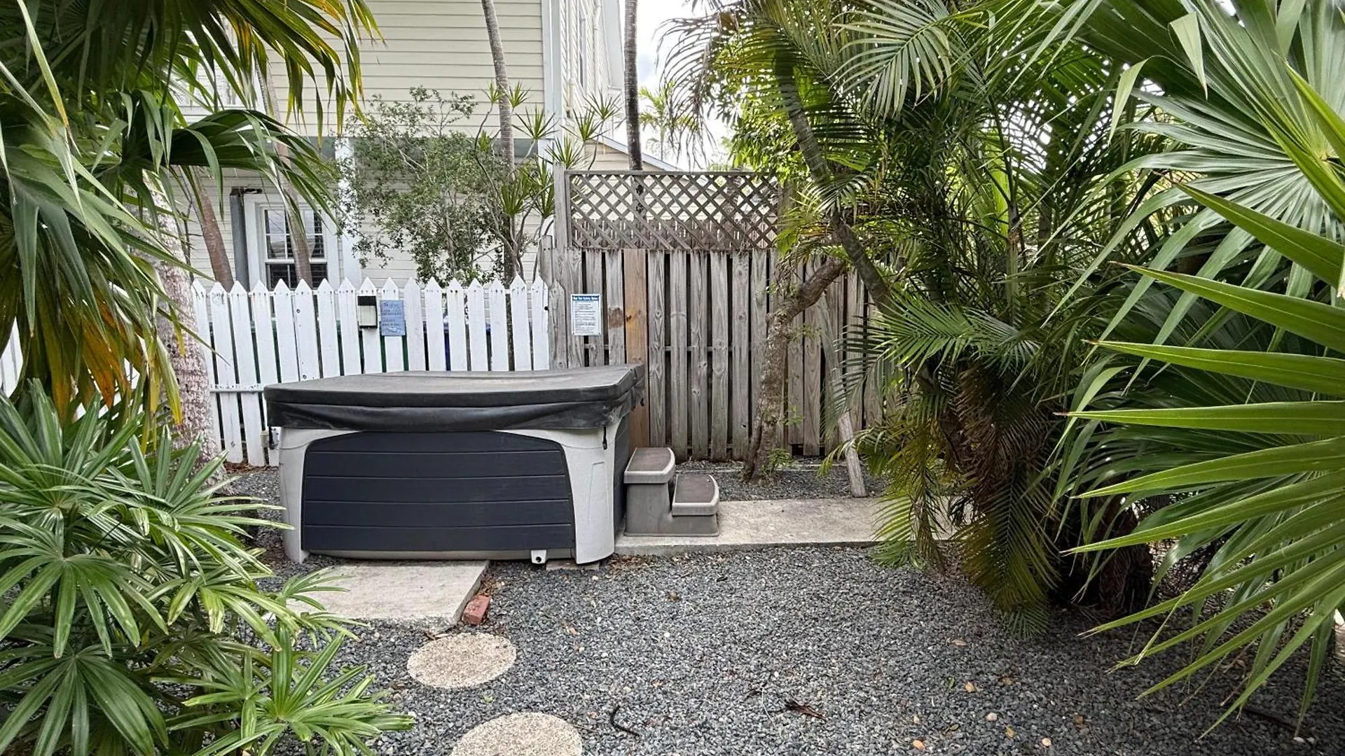 Holiday home Egret - Southernmost Sanctuary *