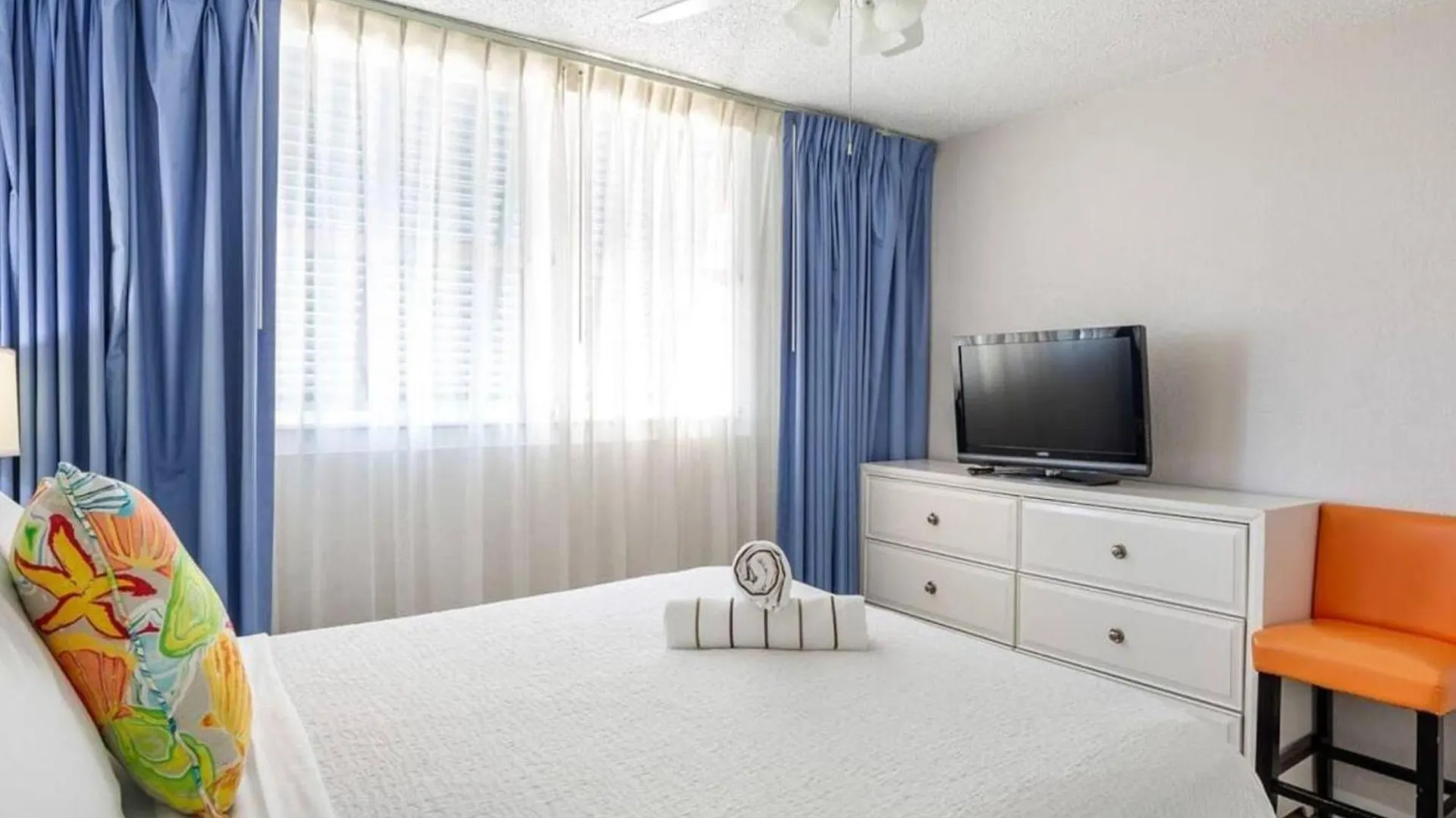 The Andros - Sunrise Apartment *