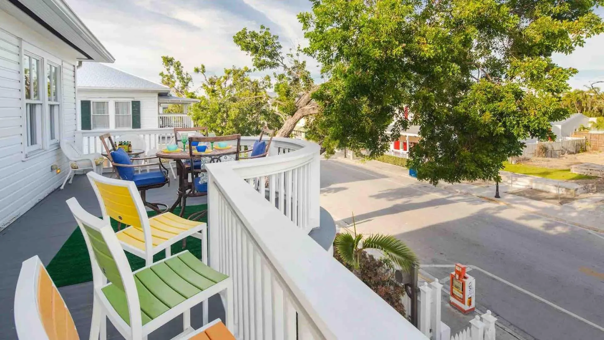 Southernmost Hospitality Vii By Last Key Realty Holiday home Key West