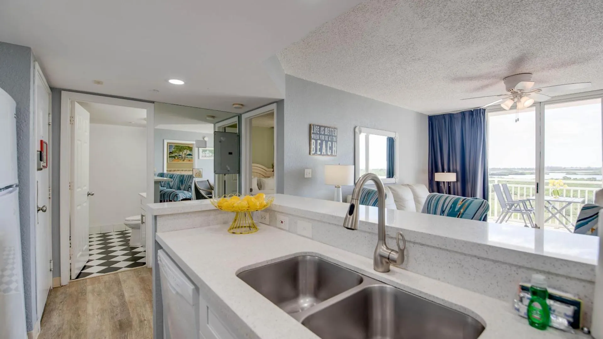 The Salt Cay - Sunrise Apartment Key West