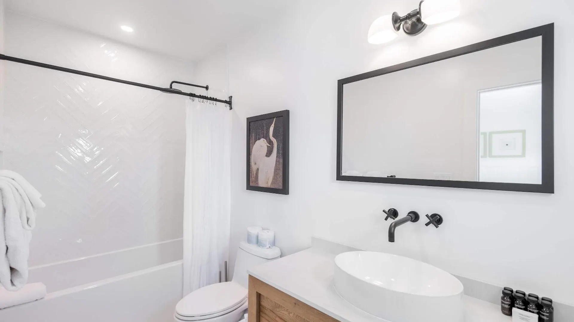 Holiday home Brand New & Private Pool - Palmgale House