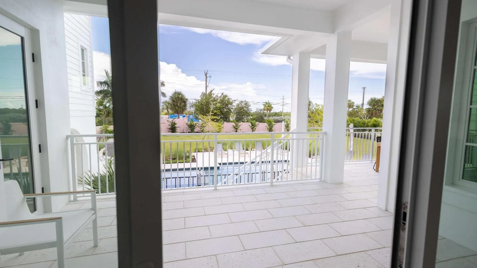 Holiday home Brand New & Private Pool - Palmgale House Key West