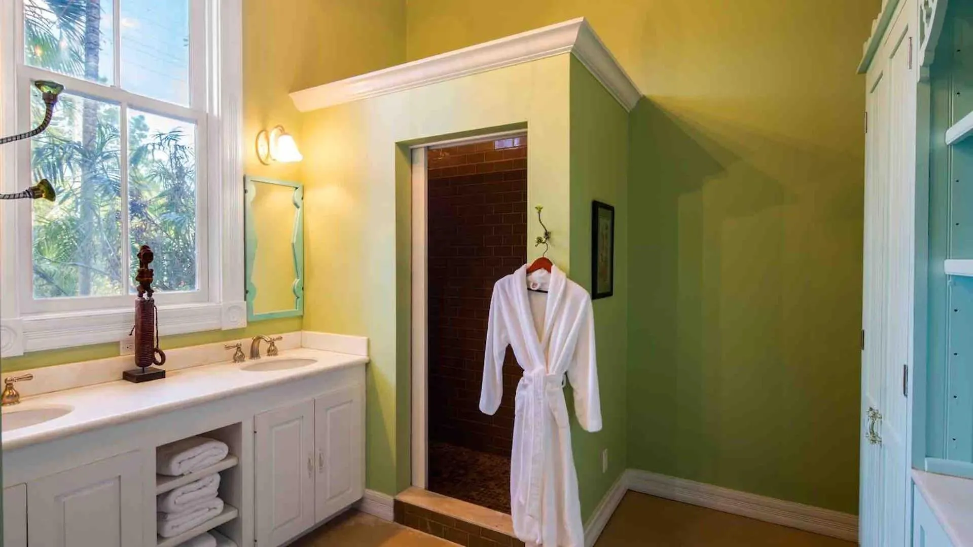 The Admirals Estate By Last Key Realty Holiday home *