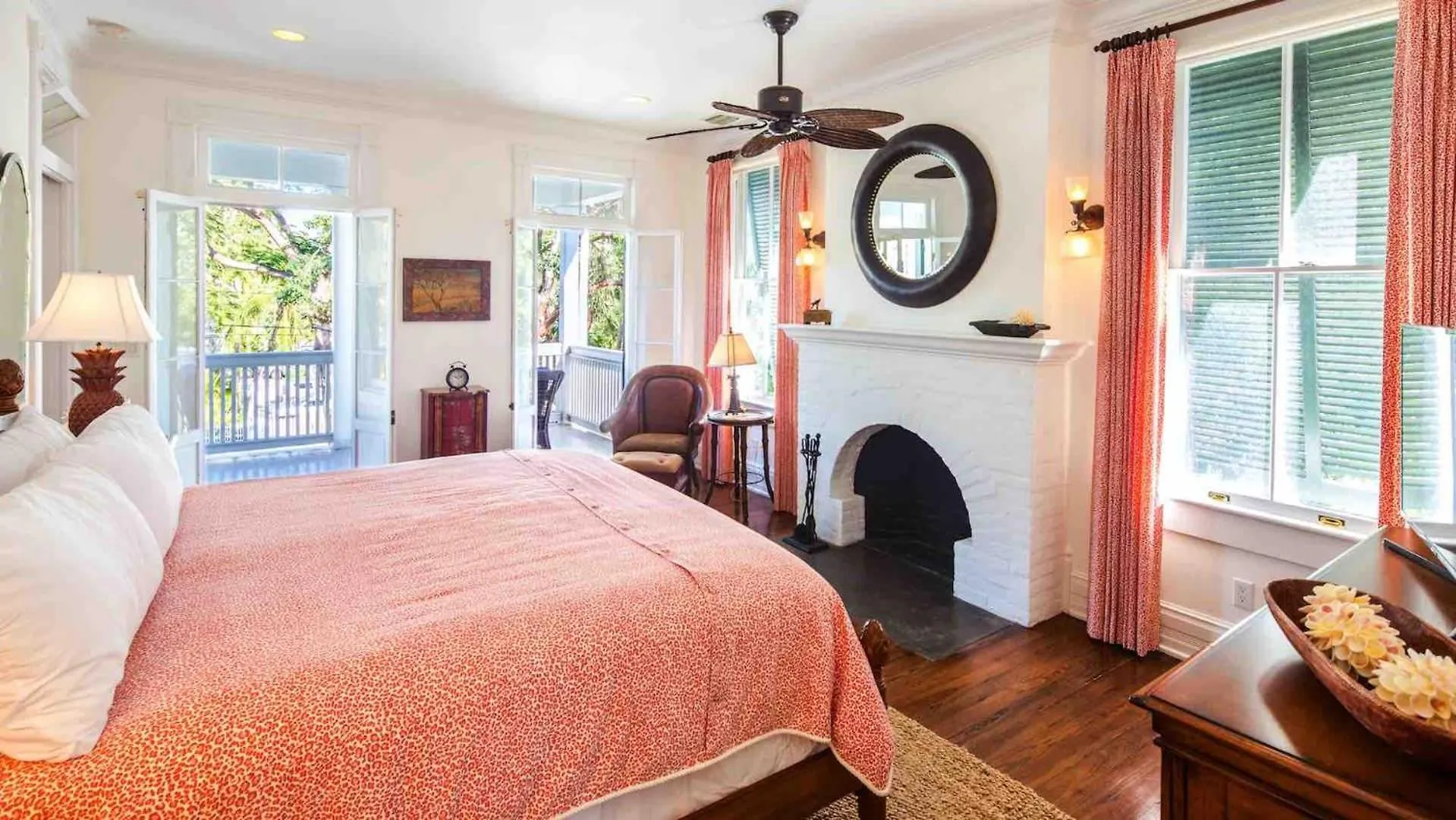 The Admirals Estate By Last Key Realty Holiday home *