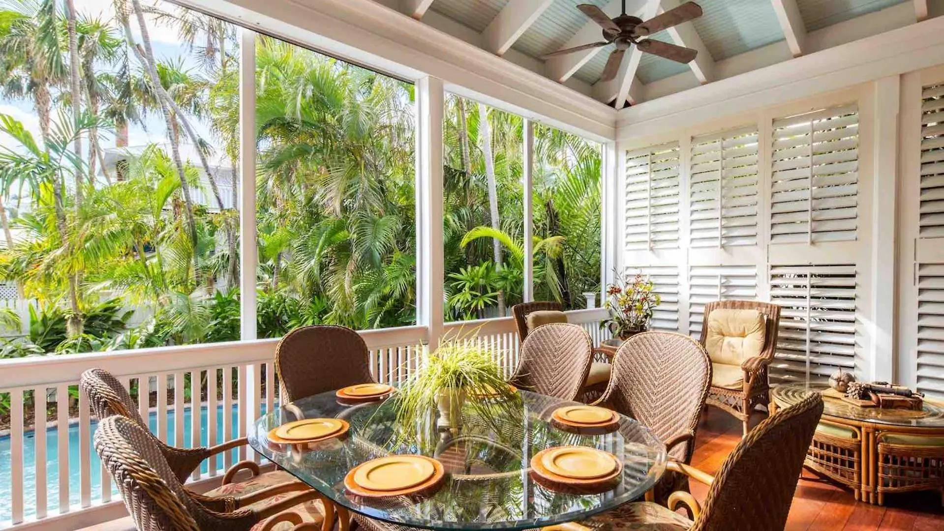 The Admirals Estate By Last Key Realty * Key West