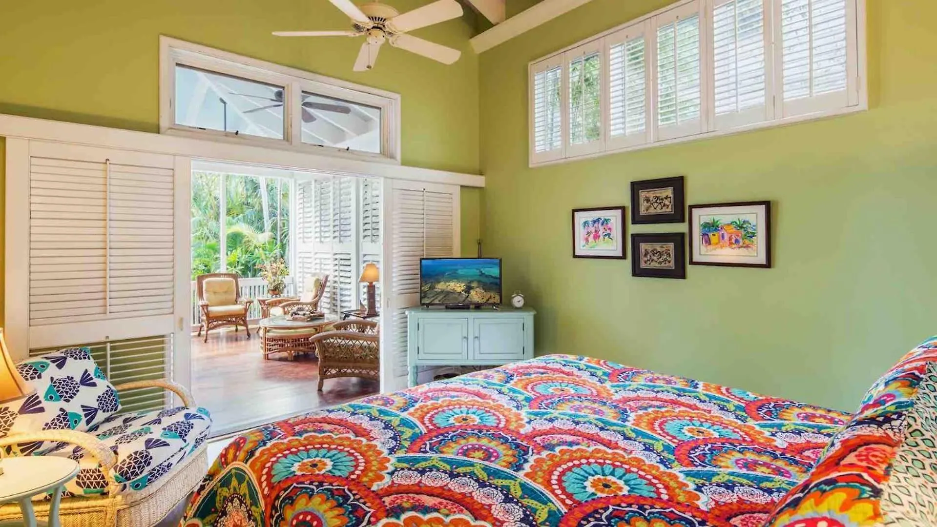 The Admirals Estate By Last Key Realty