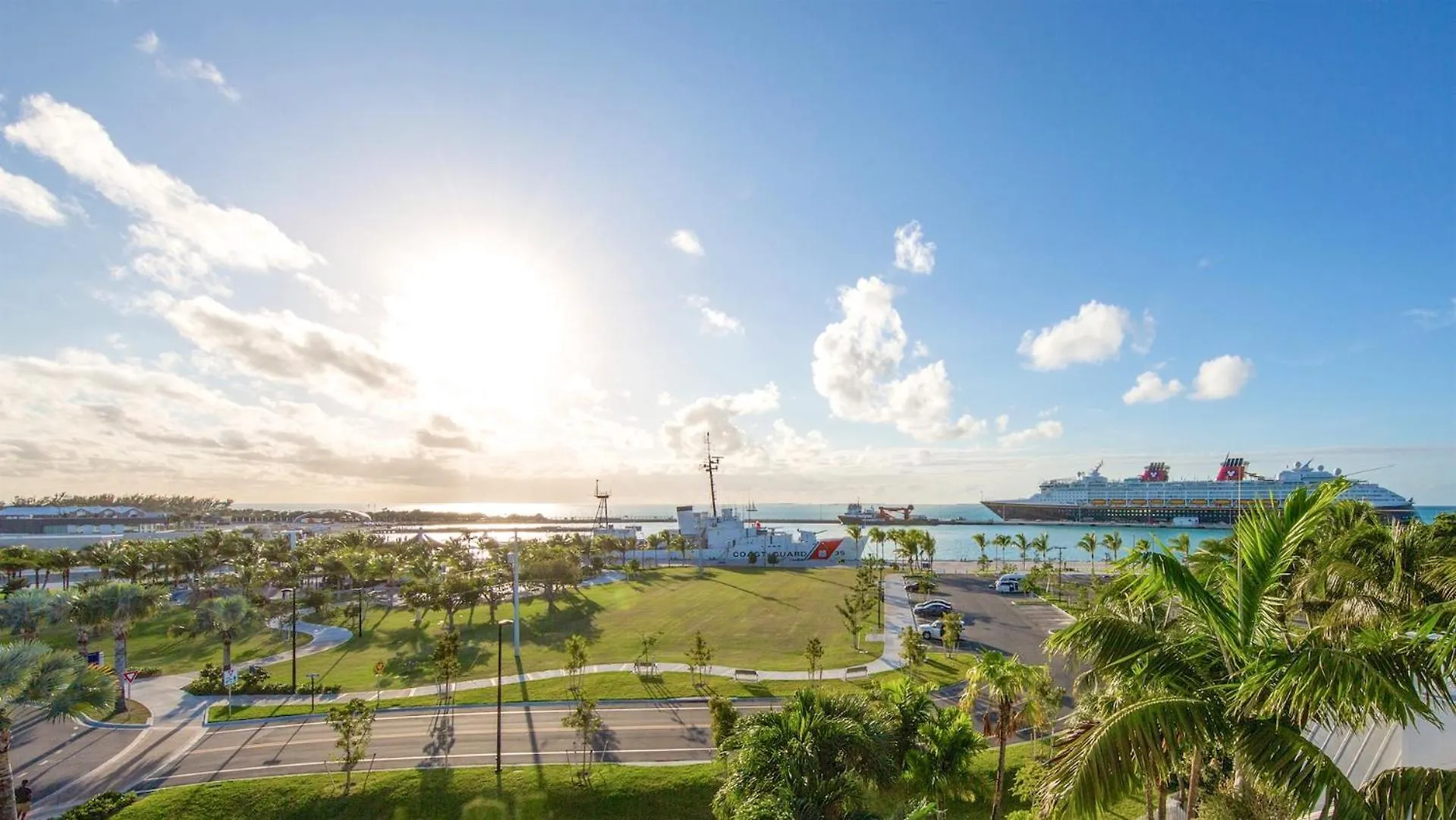 The Admirals Estate By Last Key Realty Holiday home