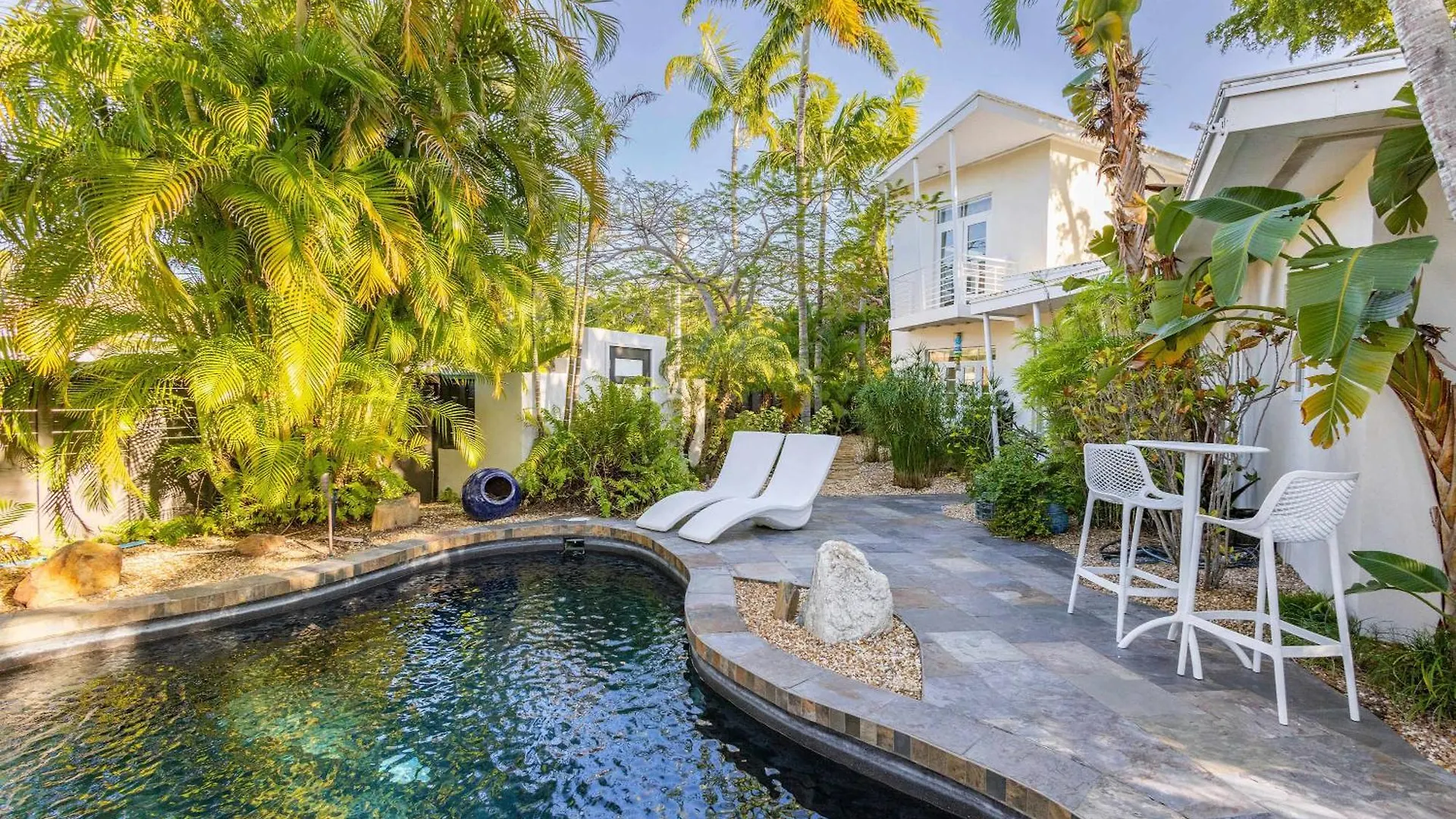 New Hidden Oasis- Waterfall Pool Close To * Key West