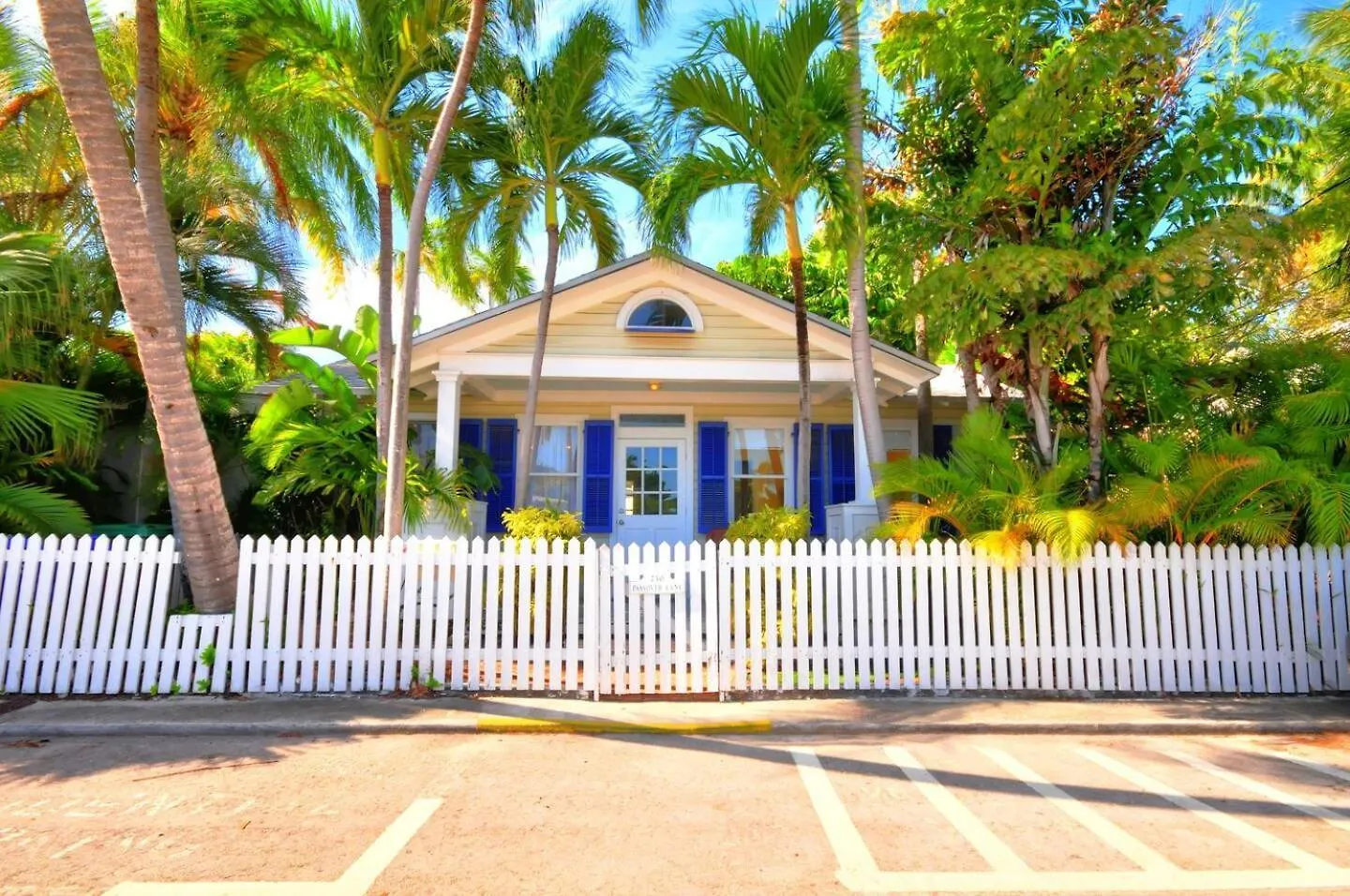 Old Town Getaway Holiday home