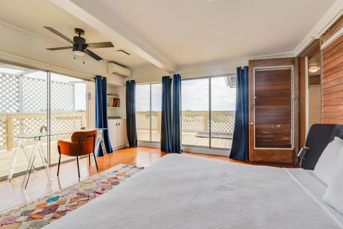 New Kamp - Rooftop Penthouse Apartment