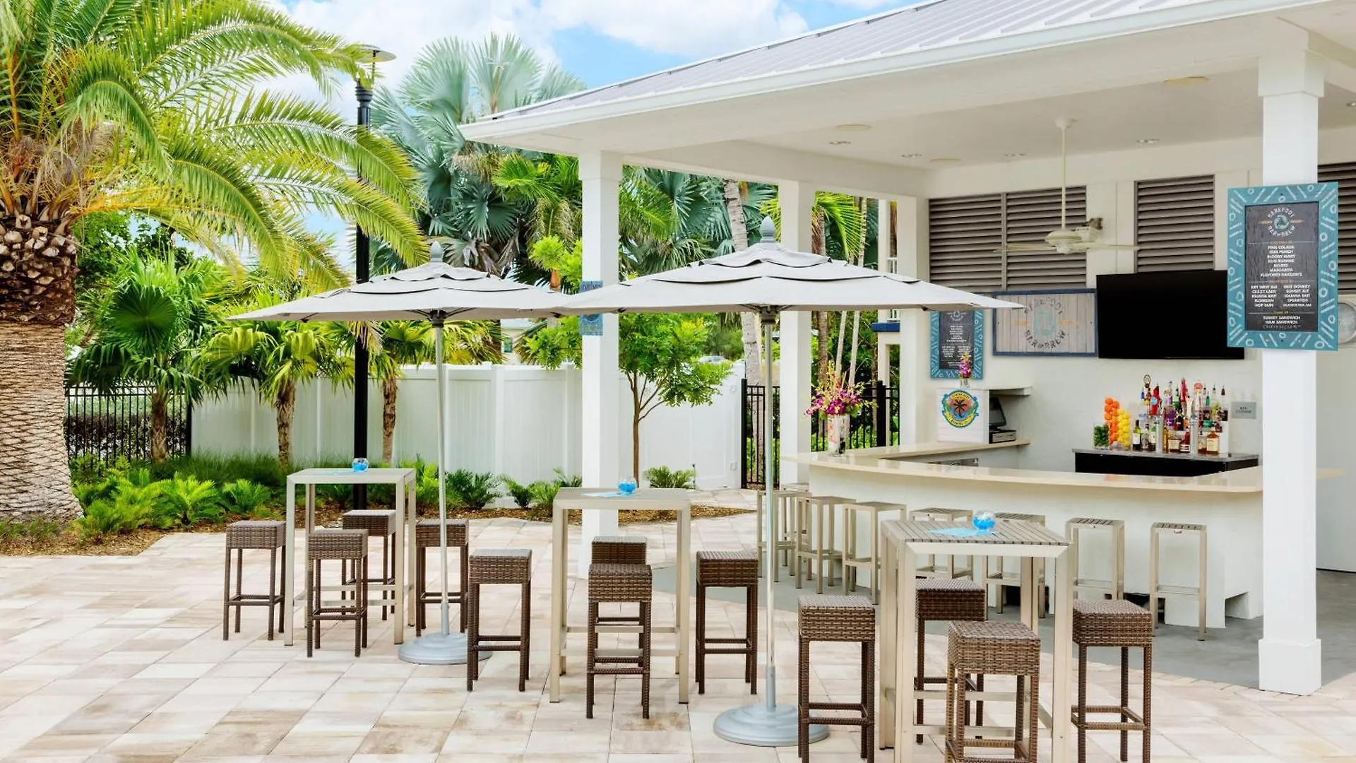 Fairfield & By Marriott At The Keys Collection 3*