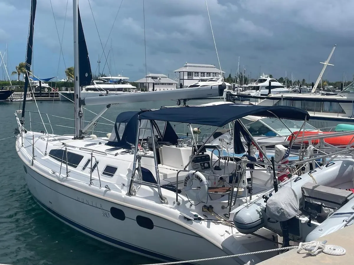 Elegant Sailboat Botel Key West