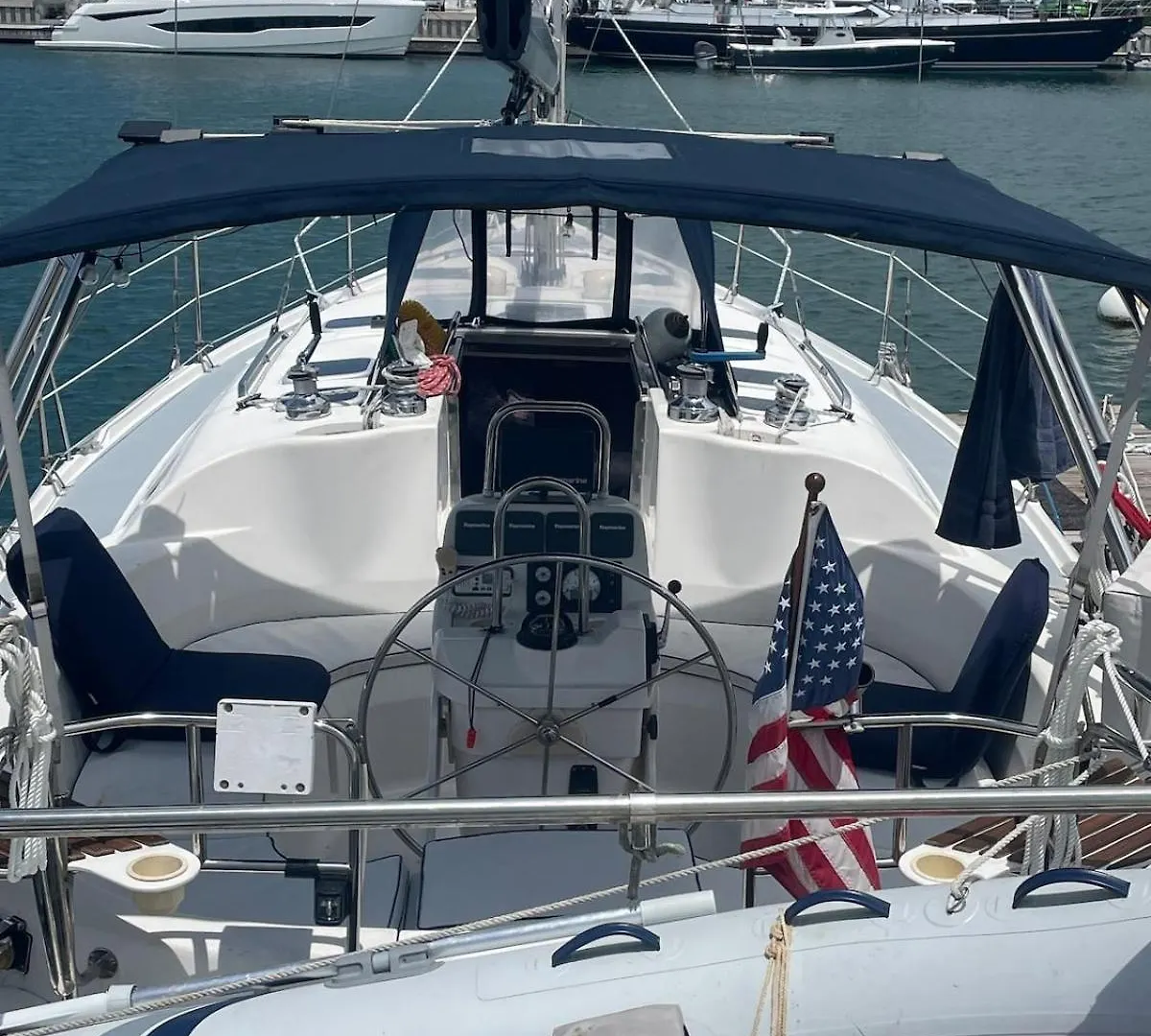 Elegant Sailboat Botel Key West