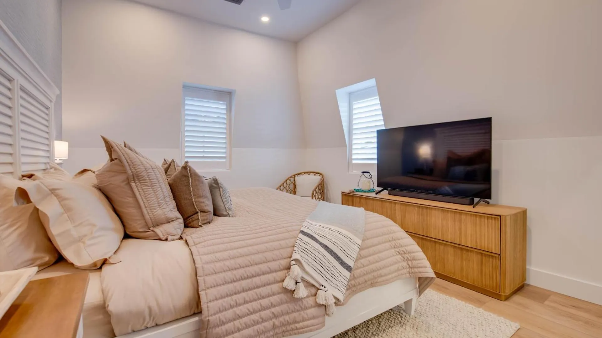 Apartment The Penthouse At Custom House Key West