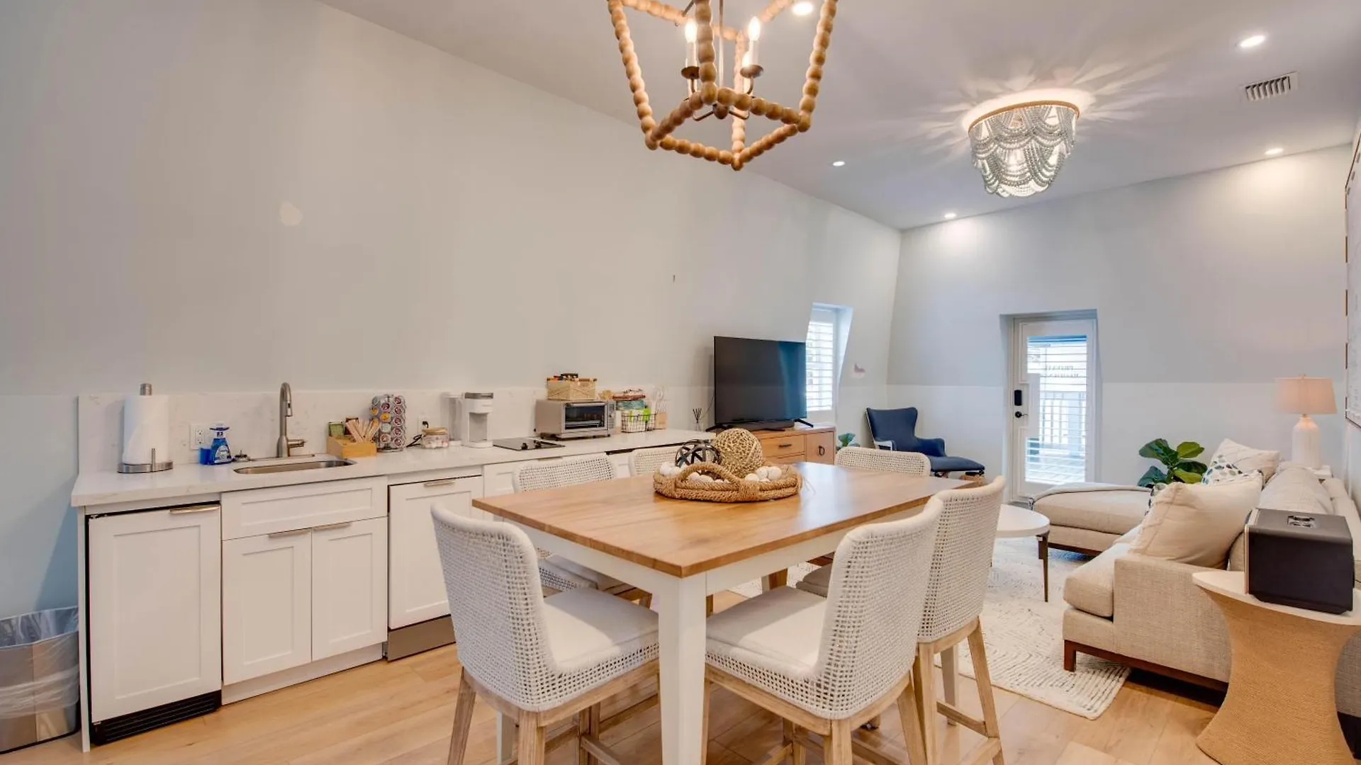 The Penthouse At Custom House Apartment Key West