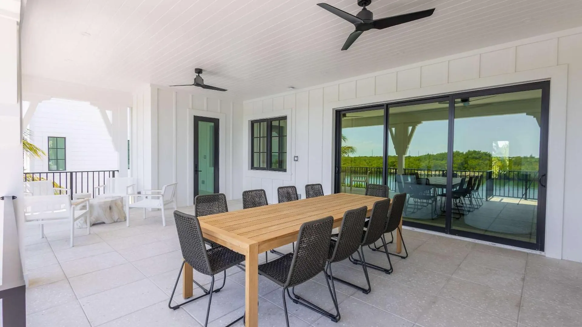 Holiday home Parking Pool Dock - Starboard House *