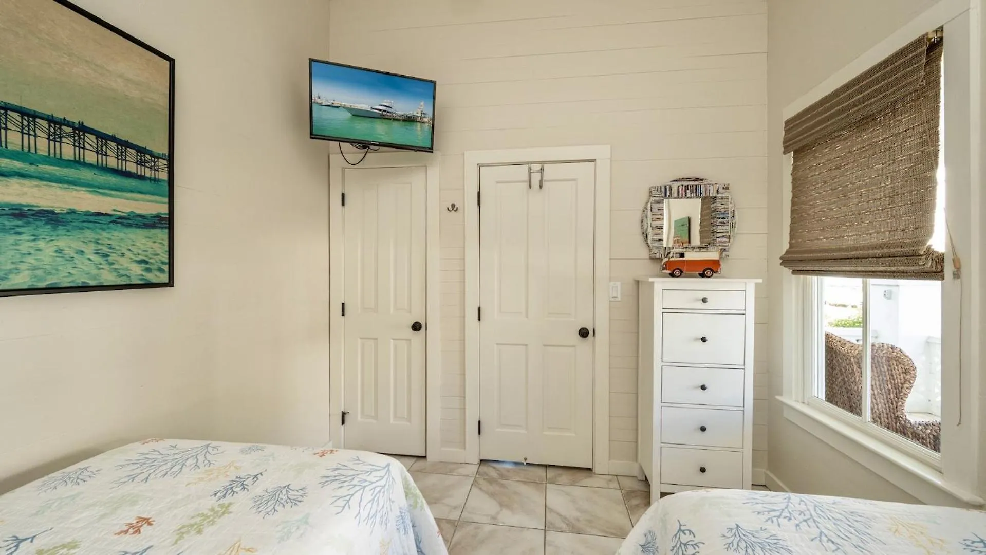 Dos Casitas By Last Key Realty