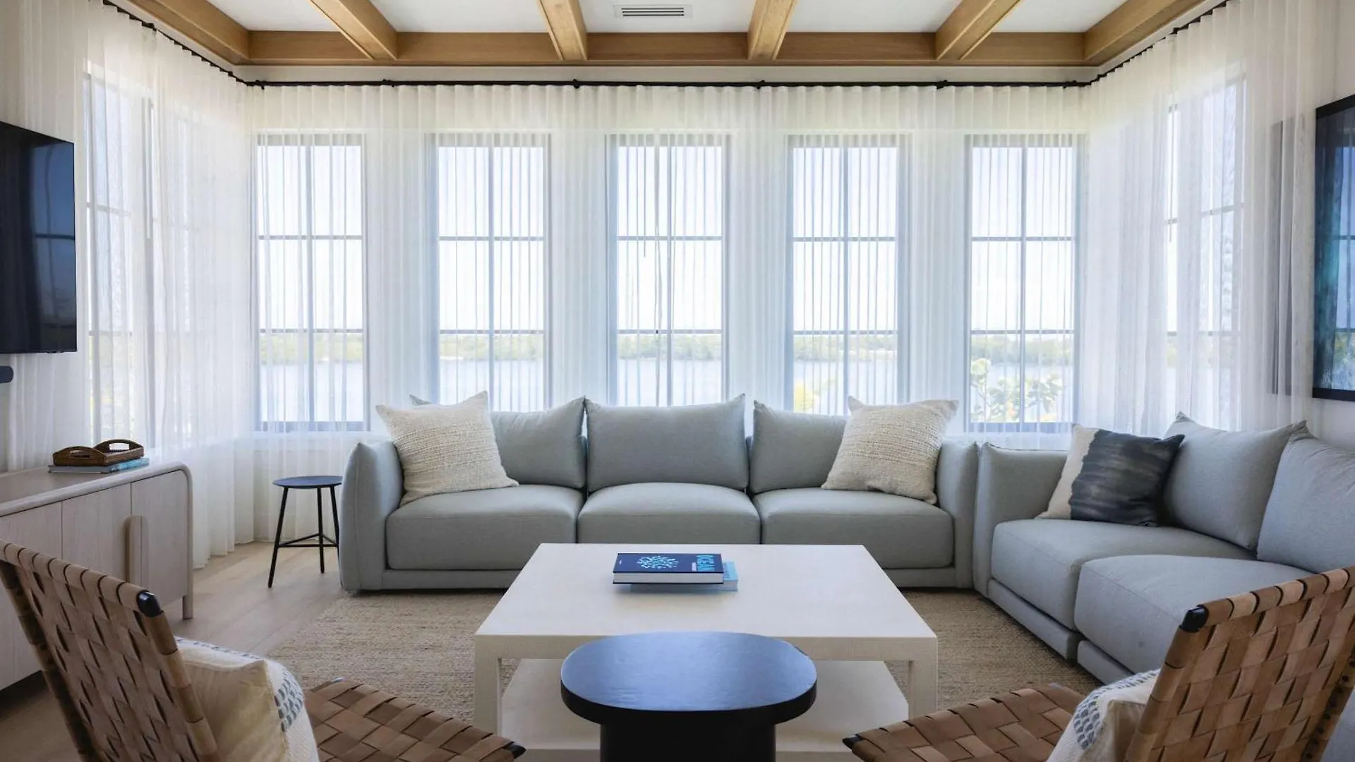 Waterfront Luxury - Tidelands House Holiday home *
