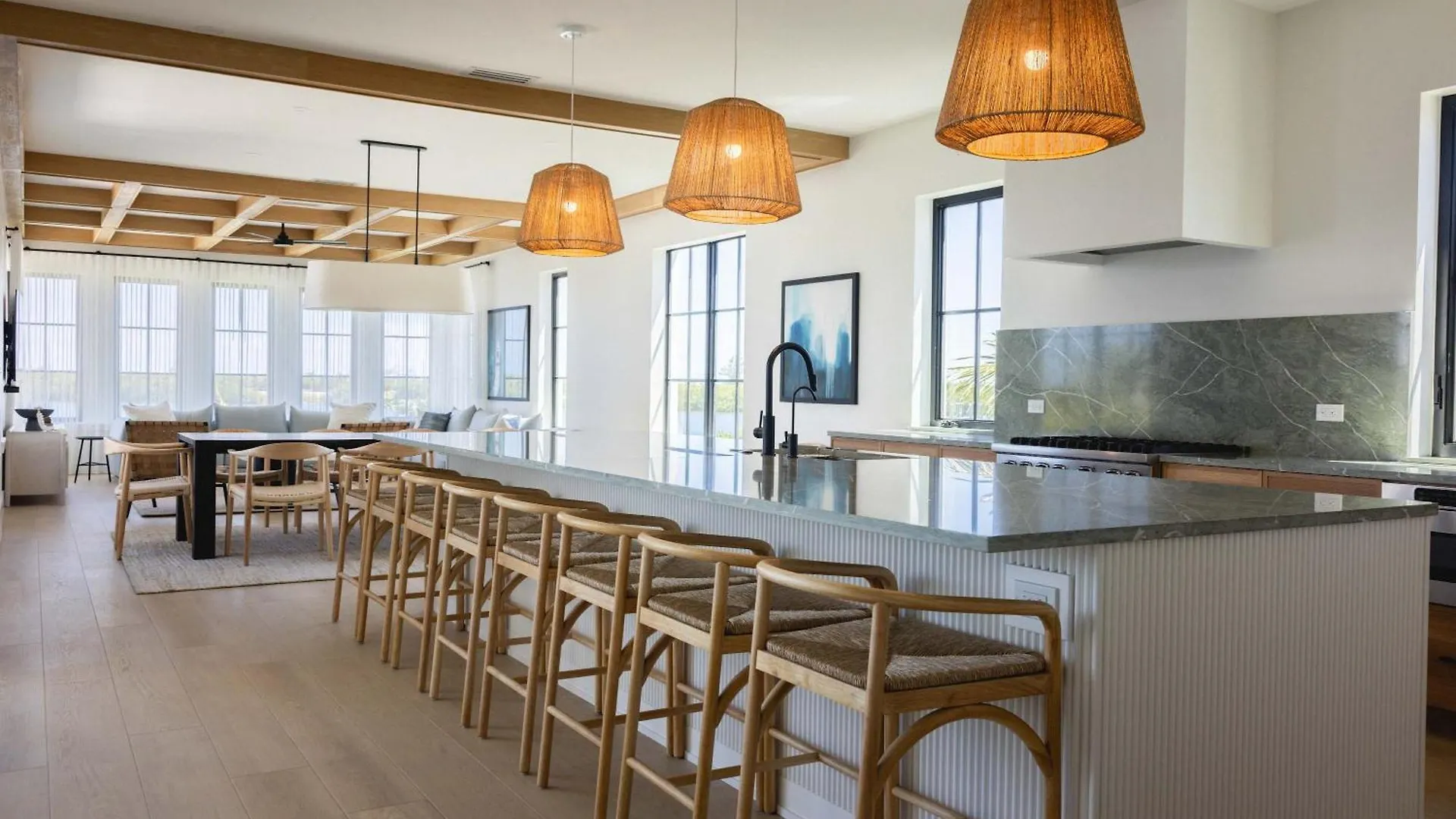 Waterfront Luxury - Tidelands House Holiday home