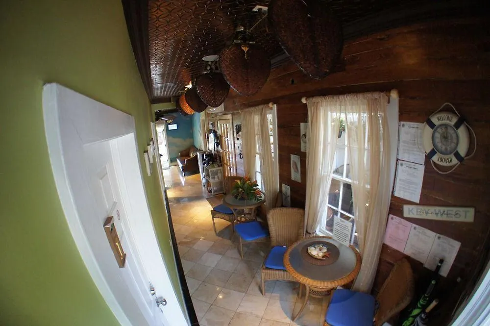 Seascape Tropical (adults Only) Inn
