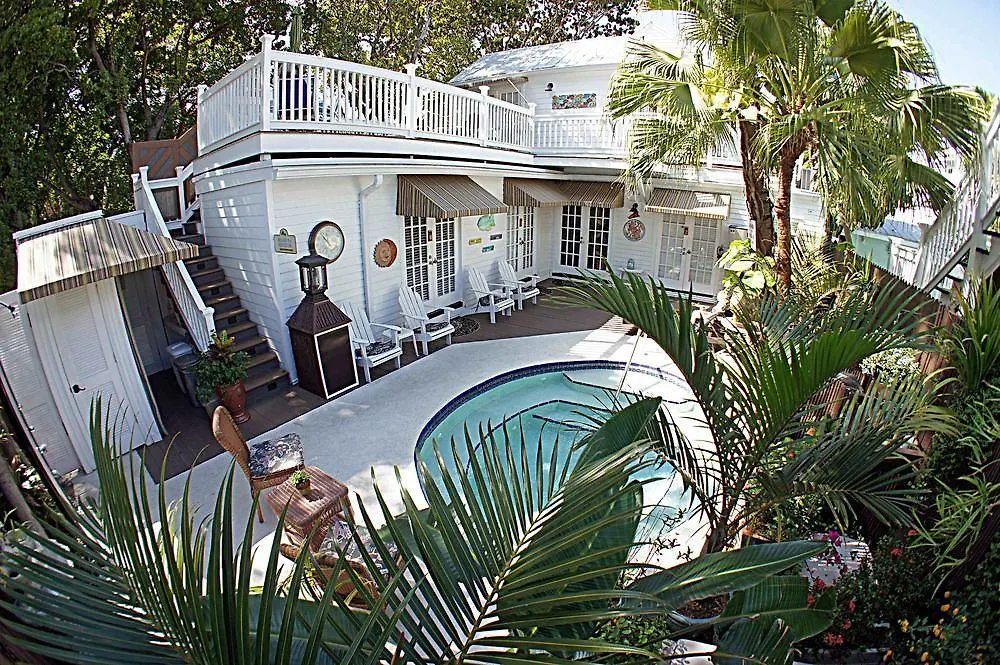 Seascape Tropical (adults Only) Inn