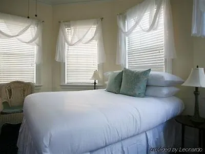 The Artist House Bed & Breakfast