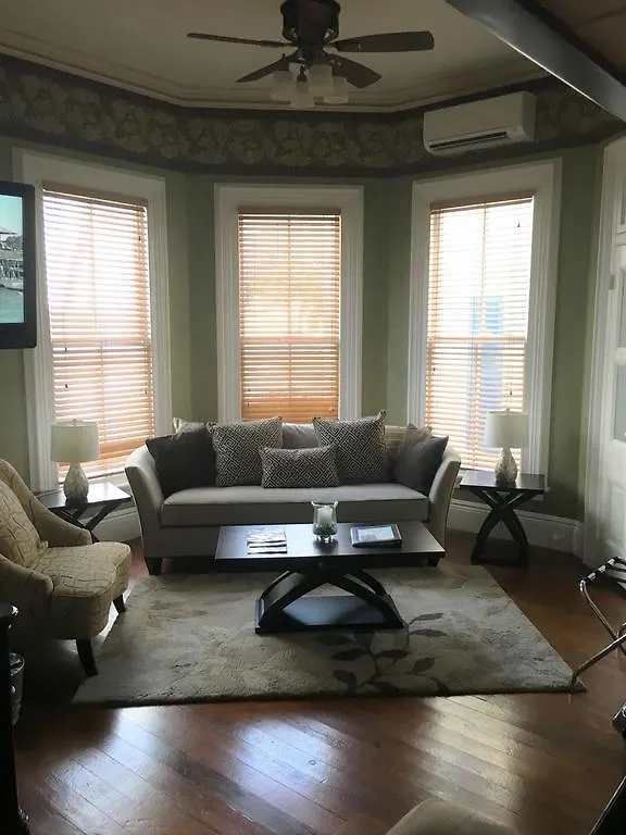 The Artist House Bed & Breakfast