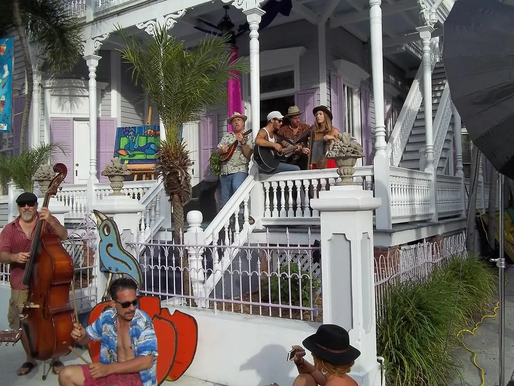 The Artist House 3* Key West
