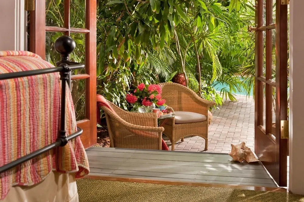 Tropical 3*