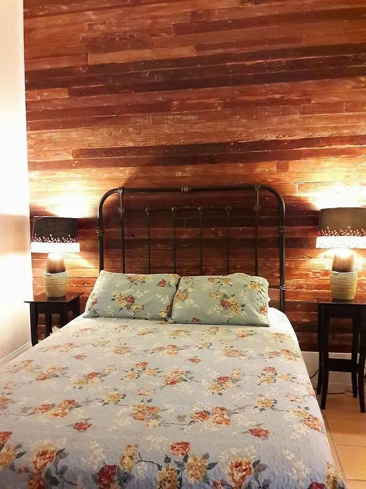 L'habitation Guesthouse- Adult Exclusive