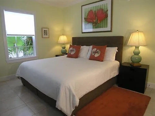 Fogadó Travelers Palm 2*