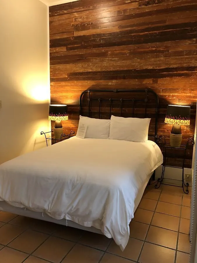 L'habitation Guesthouse- Adult Exclusive Panzió 2*