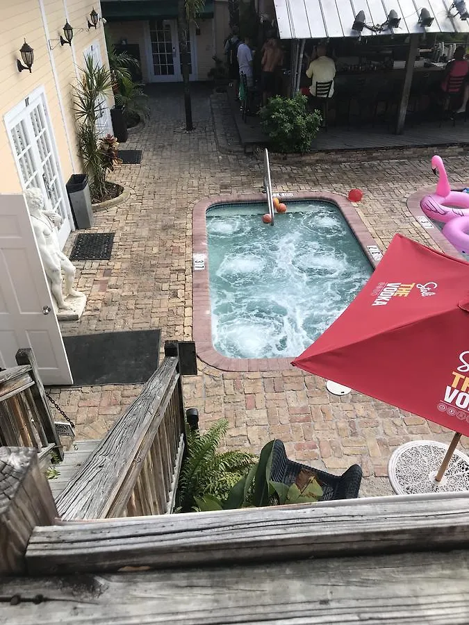 Pensionat New Orleans House - Gay Male Adult Key West