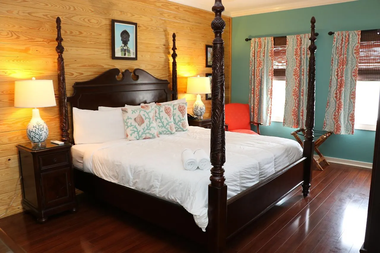 La Te Da - Adult Only, 21 Or Older Key West