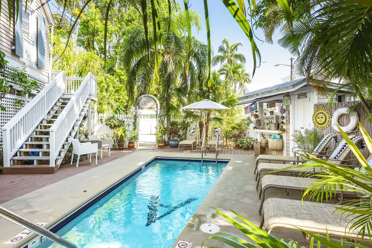 B&B Andrews & Garden 3*