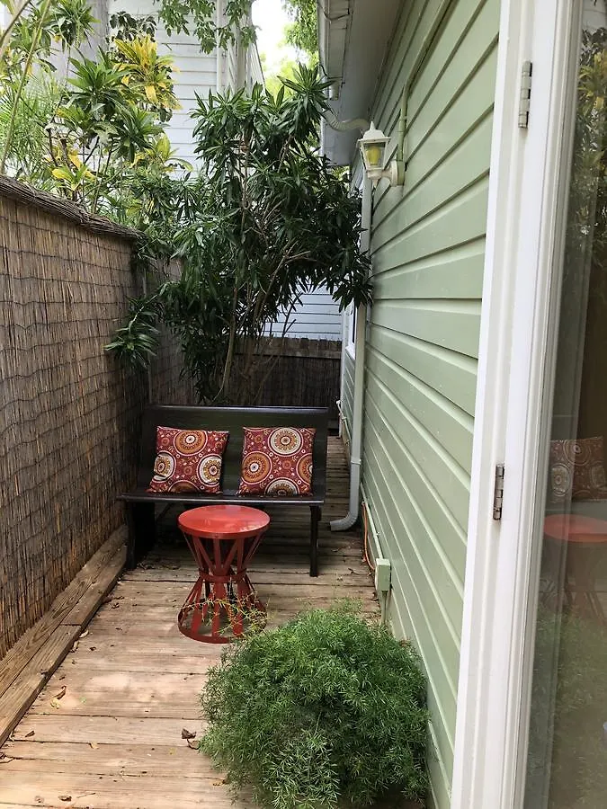 L'habitation Guesthouse- Adult Exclusive 2* Key West