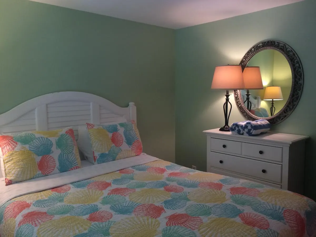 Courtney's Place Historic & Affittacamere 2*