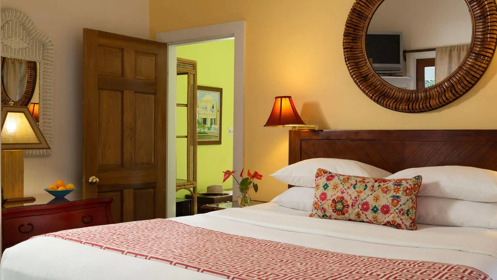 Tropical Hotel 3*