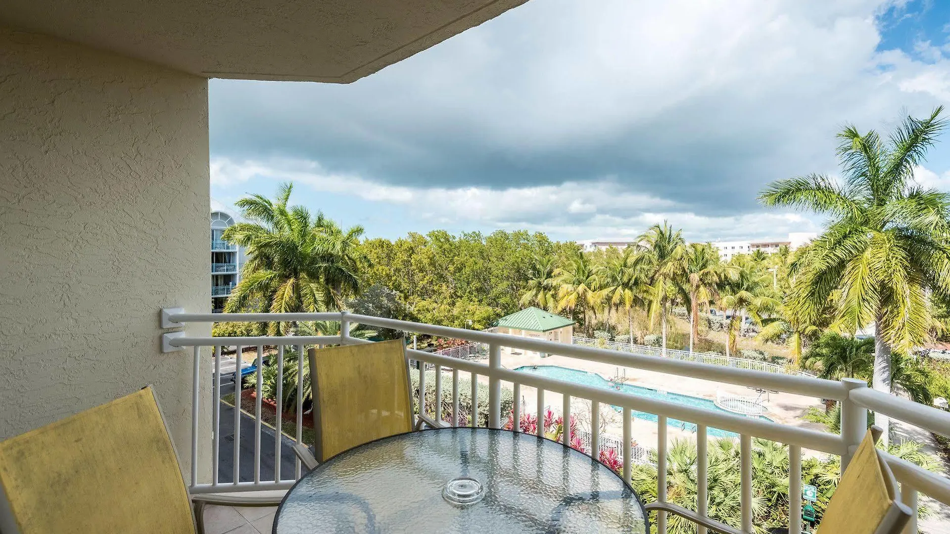 Sunrise Apartment Key West