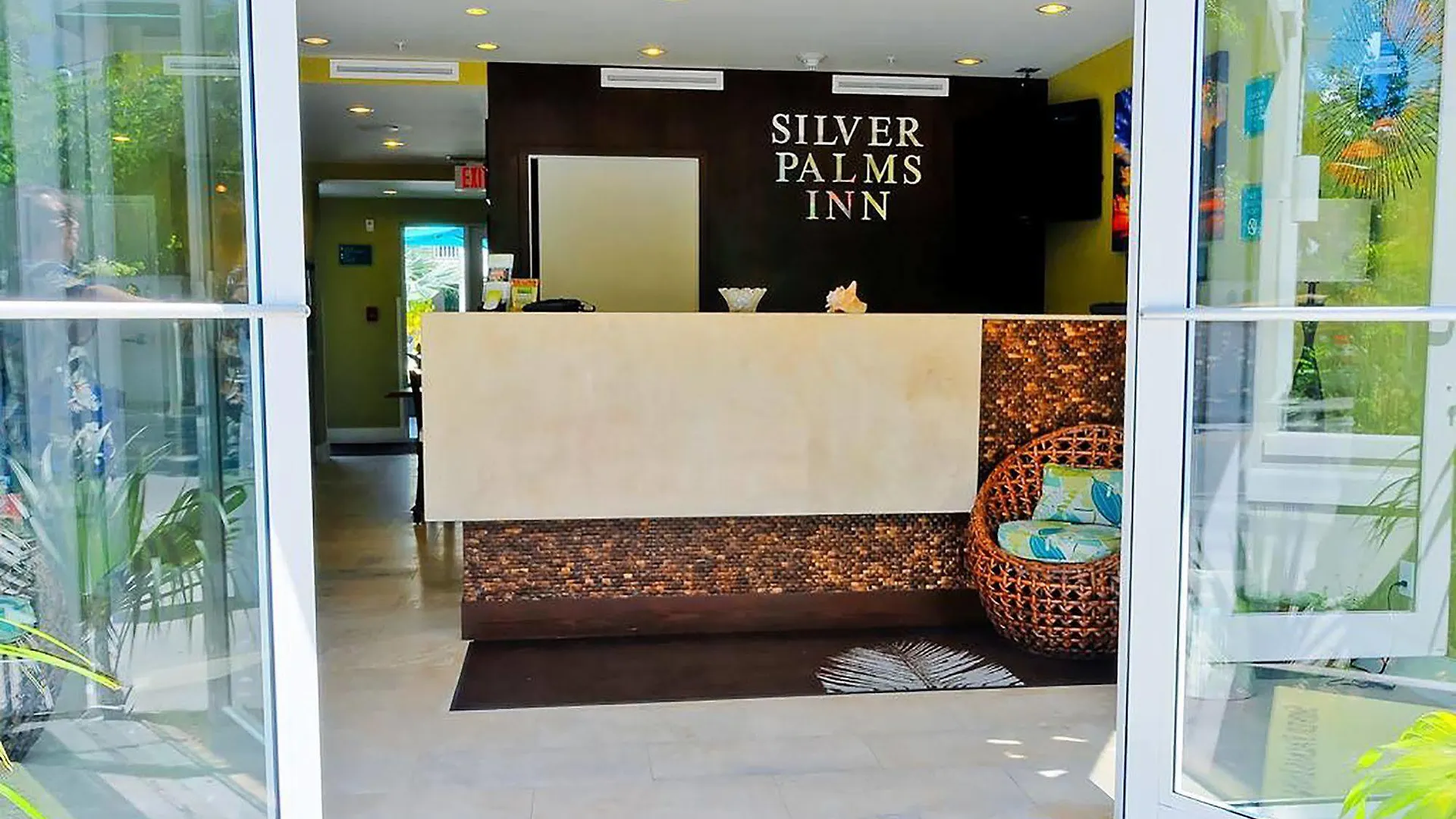 Отель Silver Palms 3*