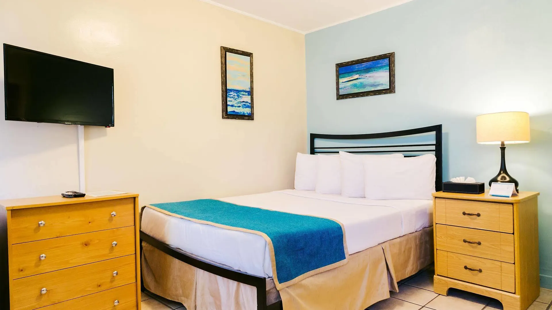 Hostel Seashell And International