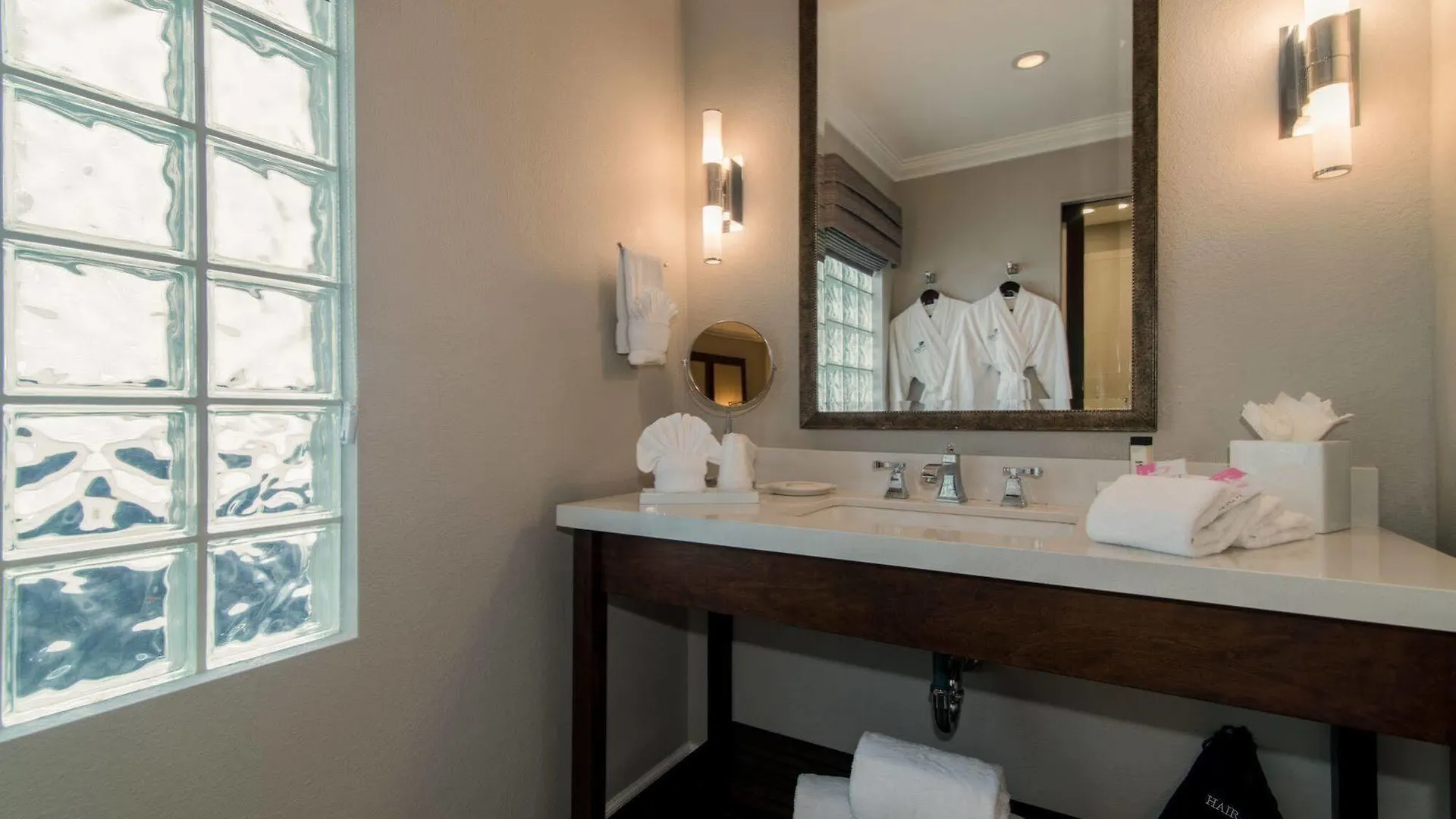 Hotel Almond Tree - Adults Only