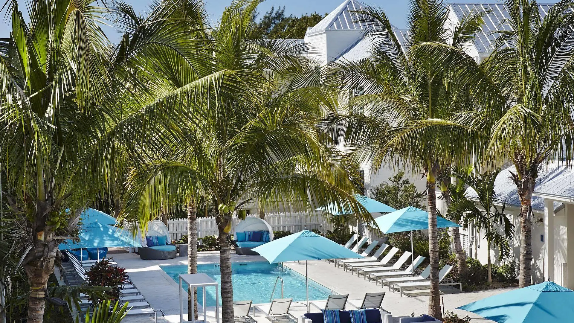 The Marker Waterfront 4*
