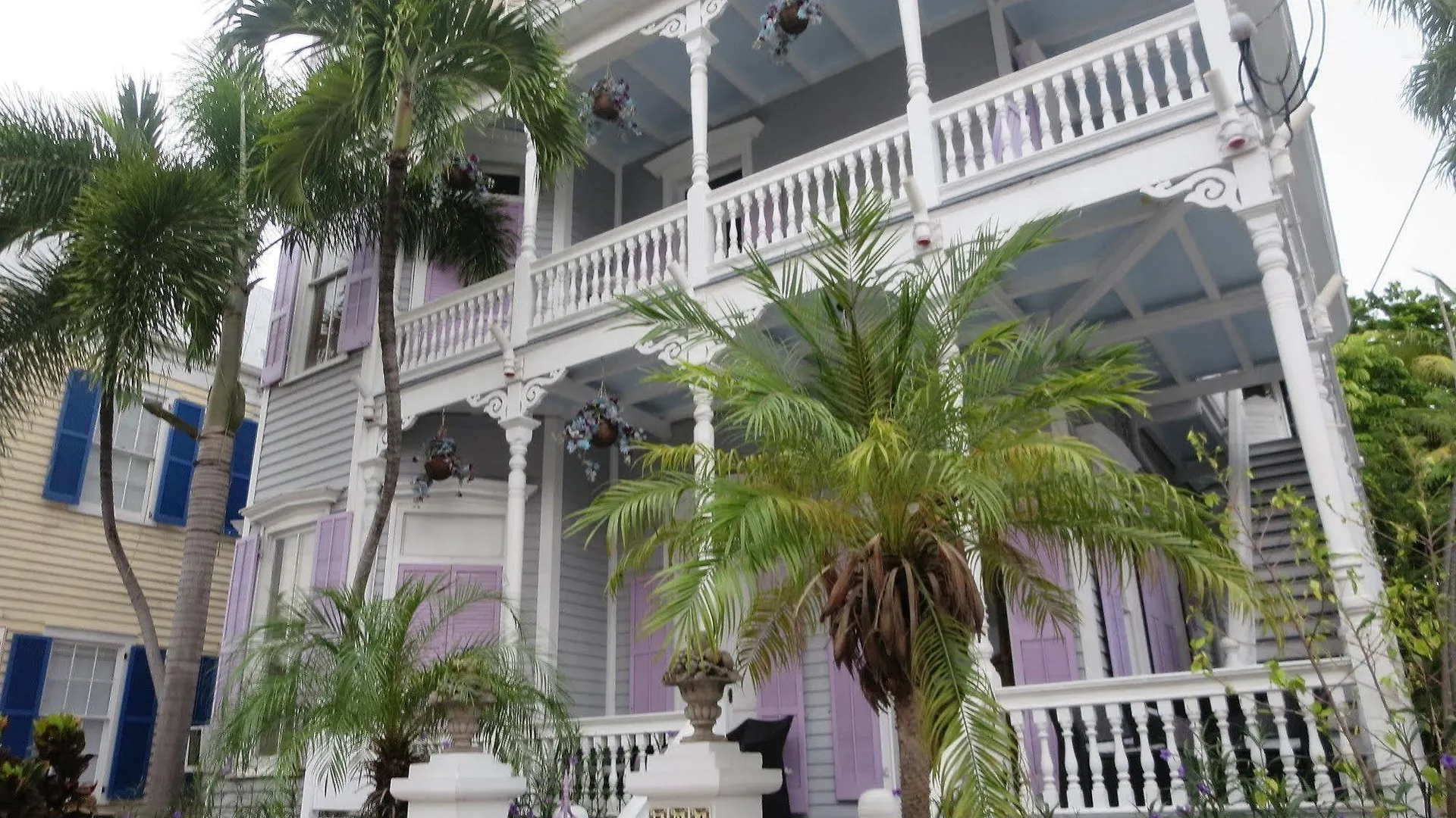Bed & Breakfast The Artist House