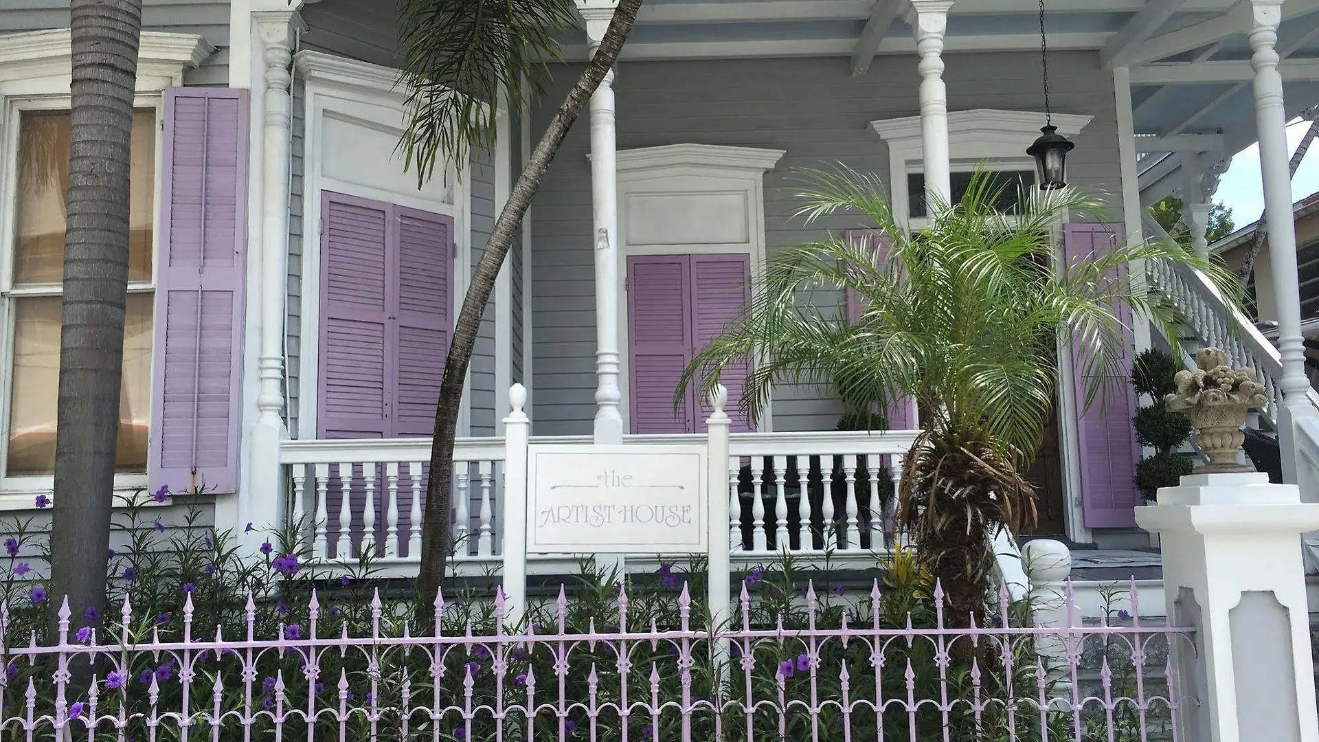 Bed & Breakfast The Artist House